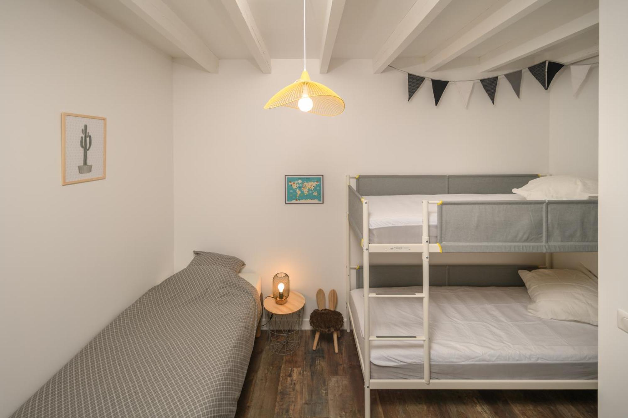 Domaine Ecoline Apartment Sadirac Room photo